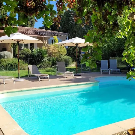 Mas Des Marguerites Bed & Breakfast