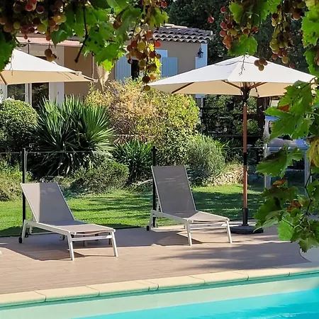 Bed & Breakfast Mas Des Marguerites 3*